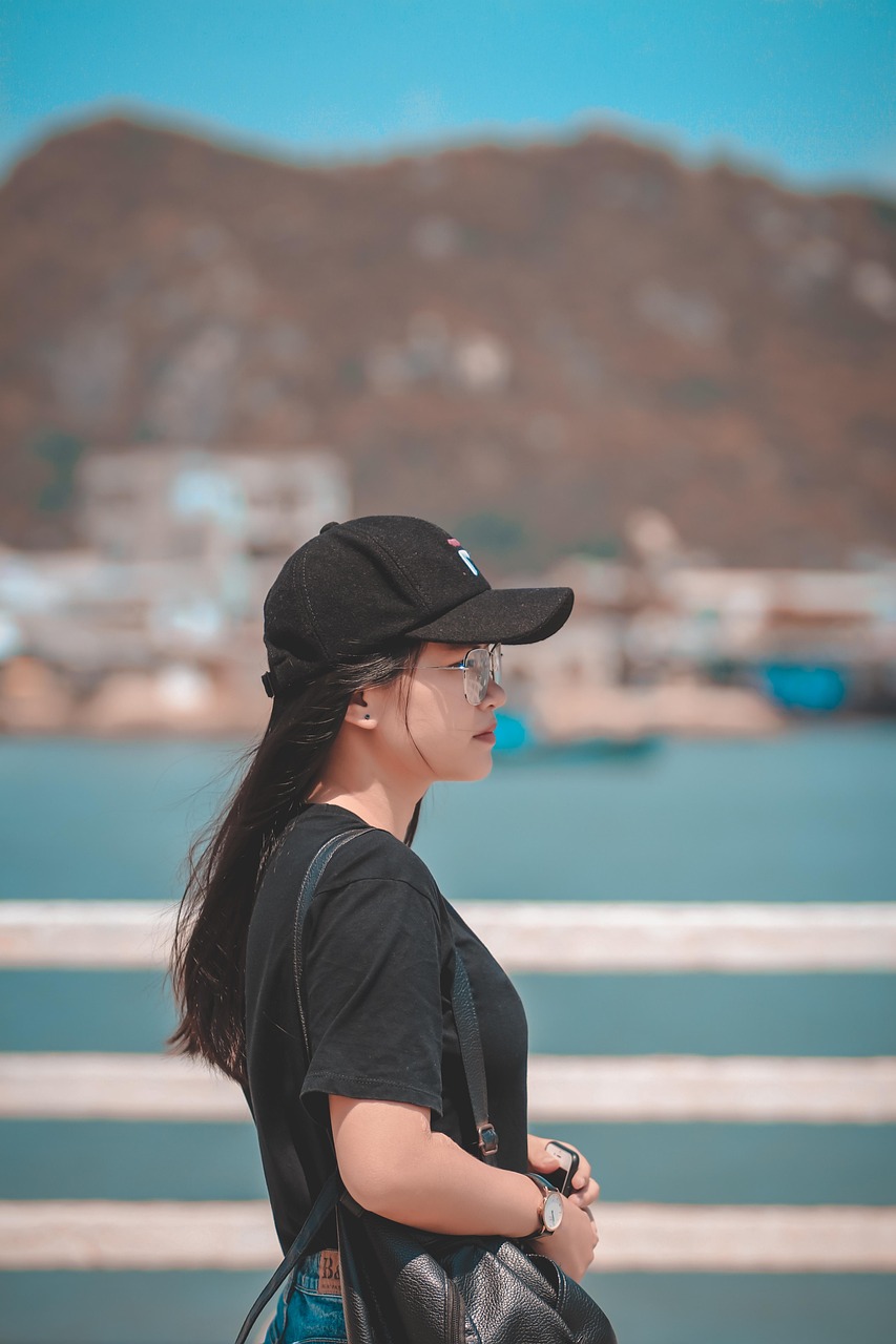 奇迹再现，失踪点附近寻找百万公里，十九年坚持终见女儿身影